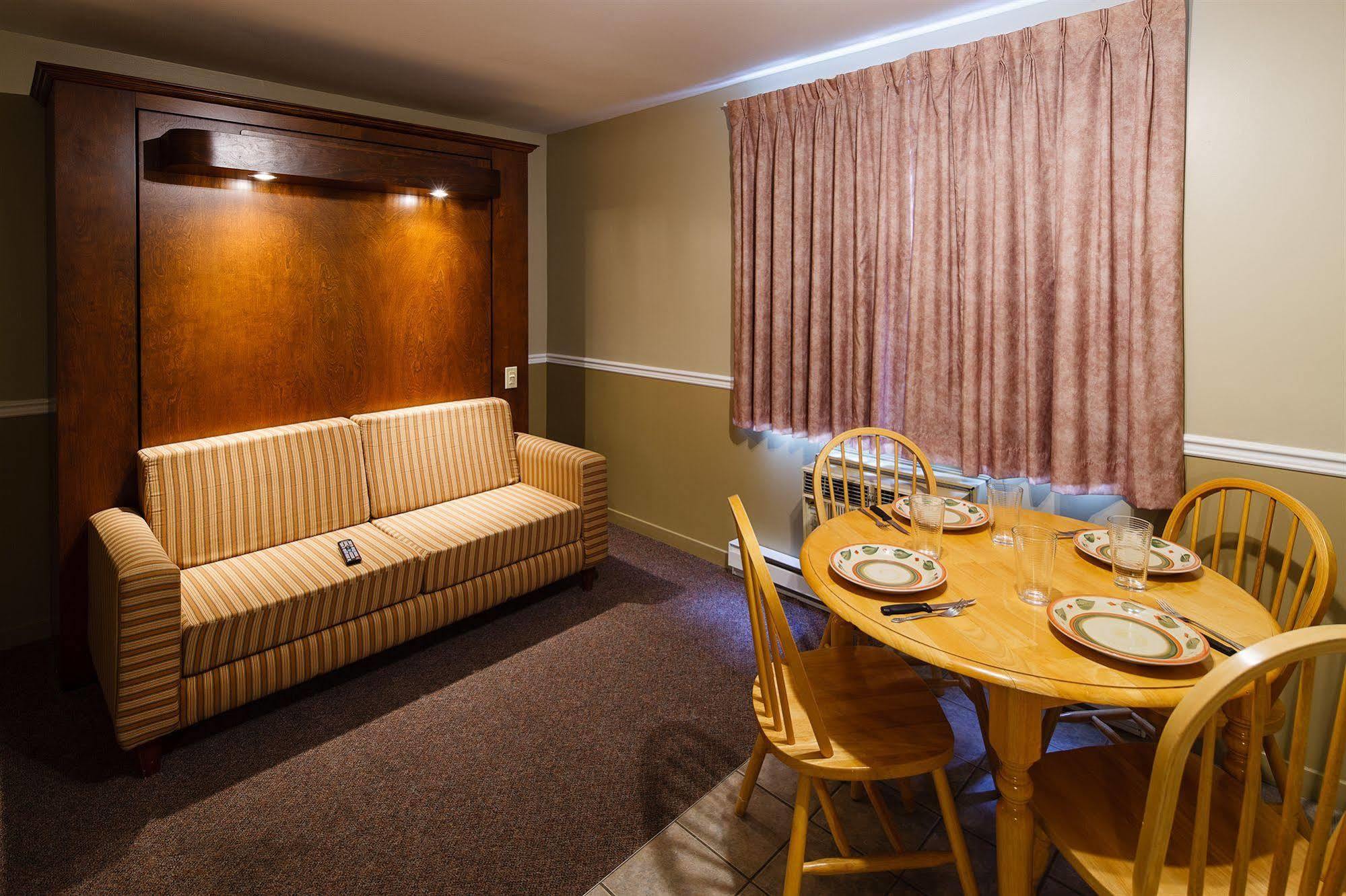 Le Roberval 3* Montréal